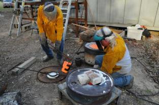 Bronze pour