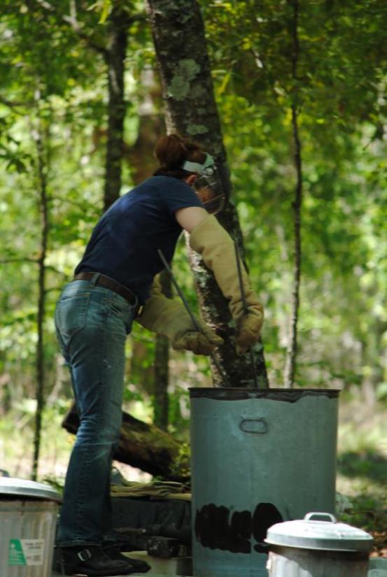 Kelly Landrum making Raku